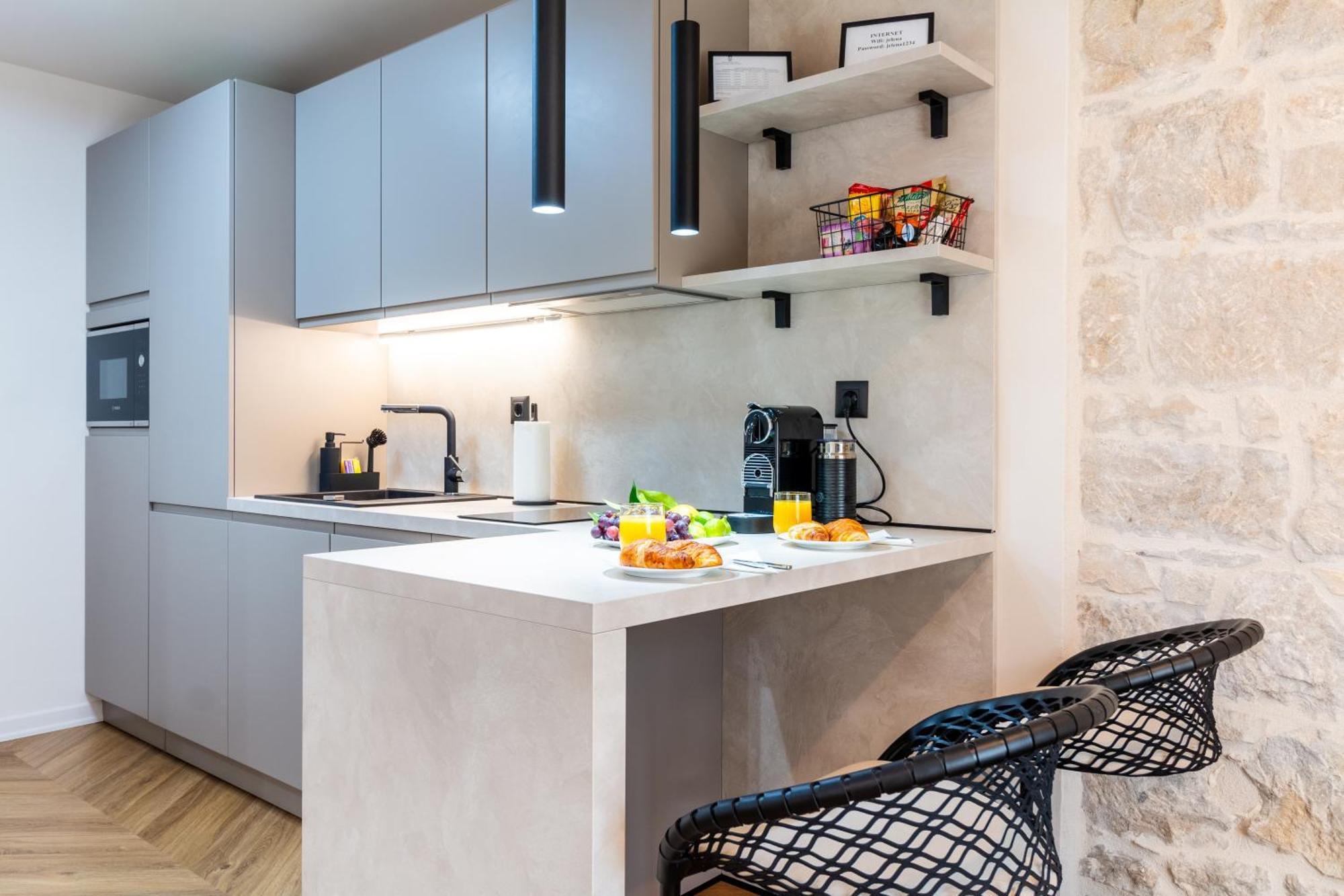 Apartment Centre In Stone House Split Luaran gambar